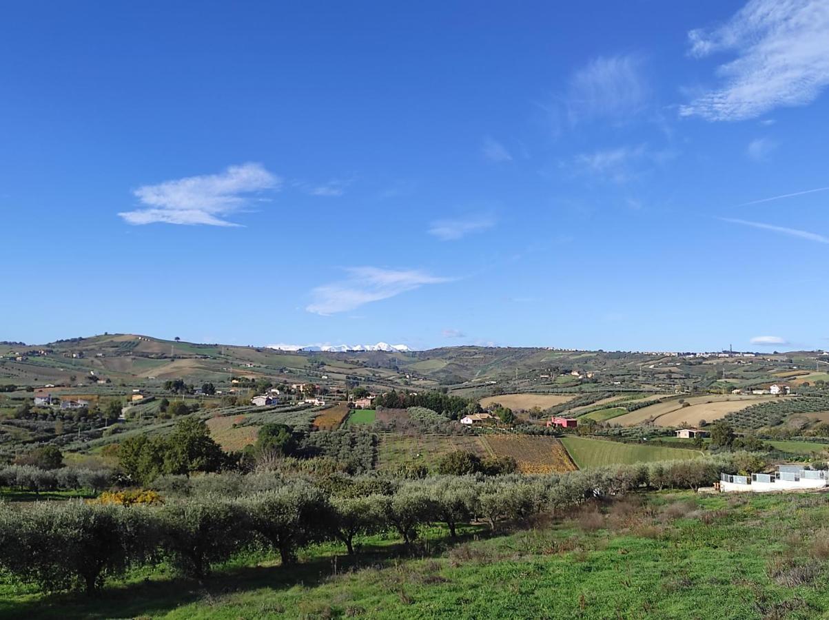 Colline Del Sole Panzió San Salvo Kültér fotó