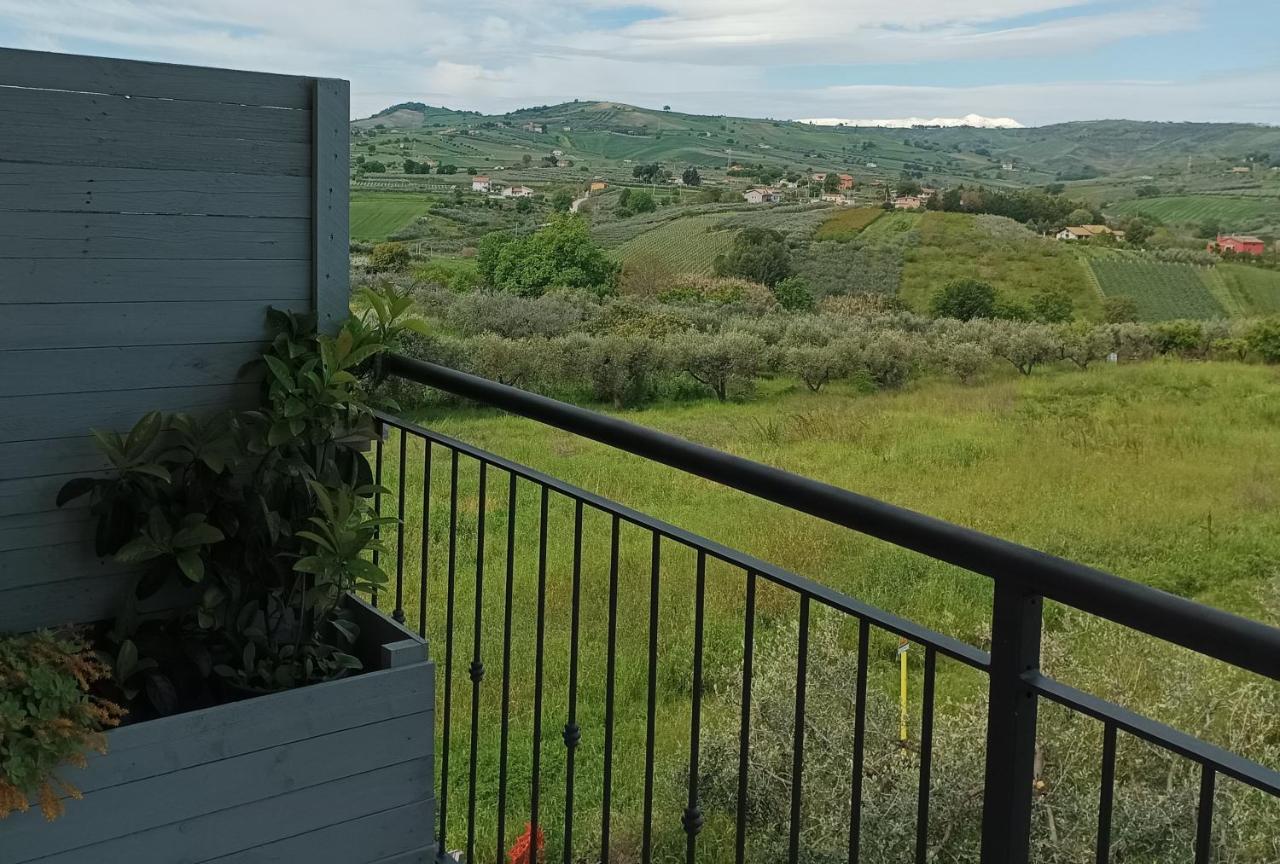 Colline Del Sole Panzió San Salvo Kültér fotó